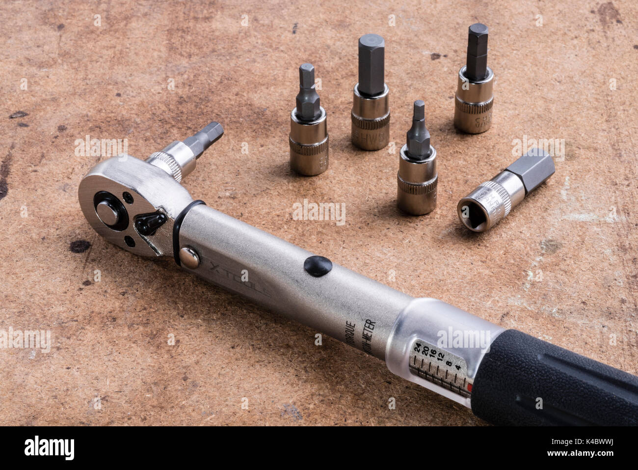 Torque wrench 2024 allen key socket