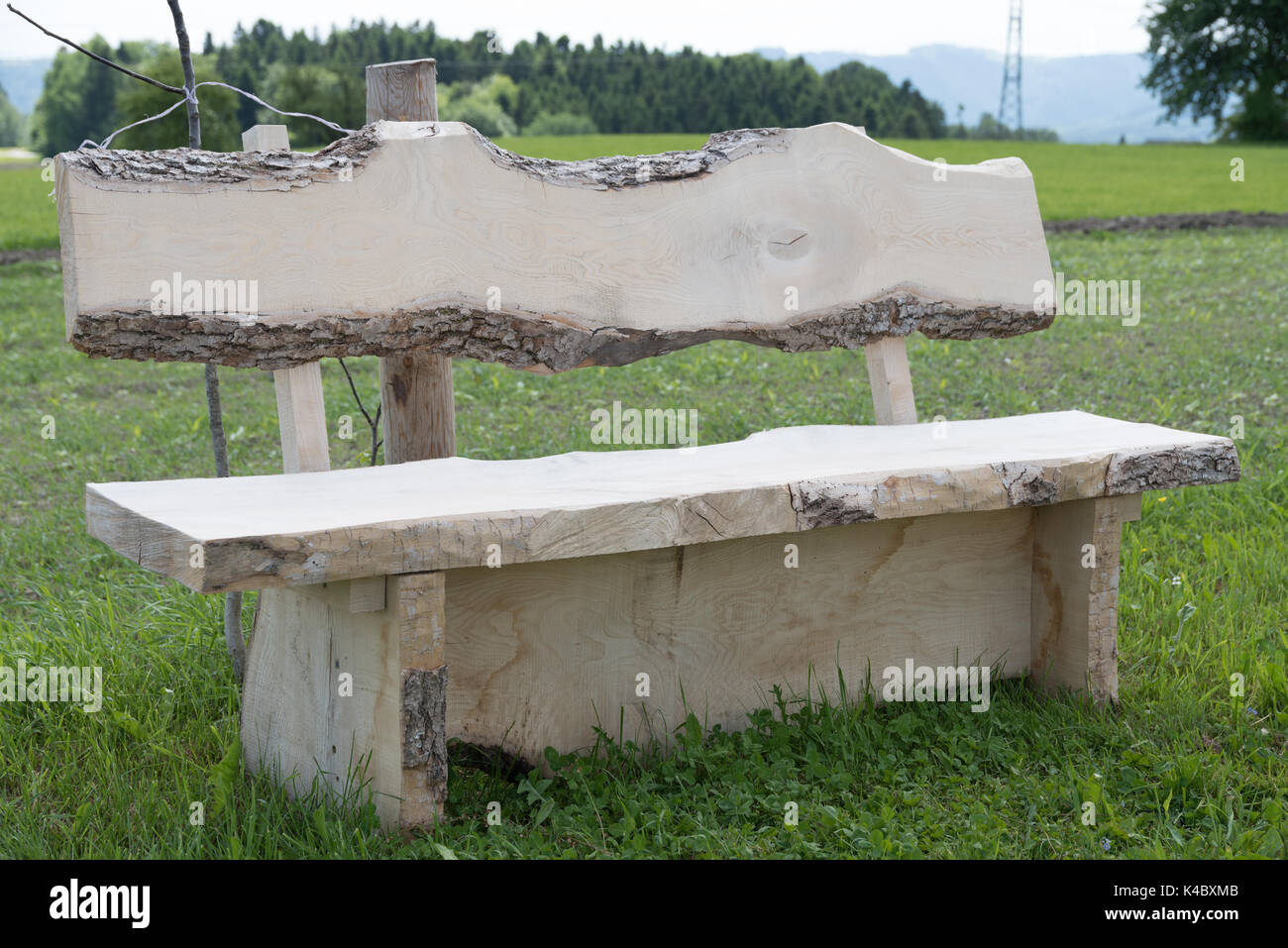Solid wood garden bench hi-res stock photography and images - Alamy
