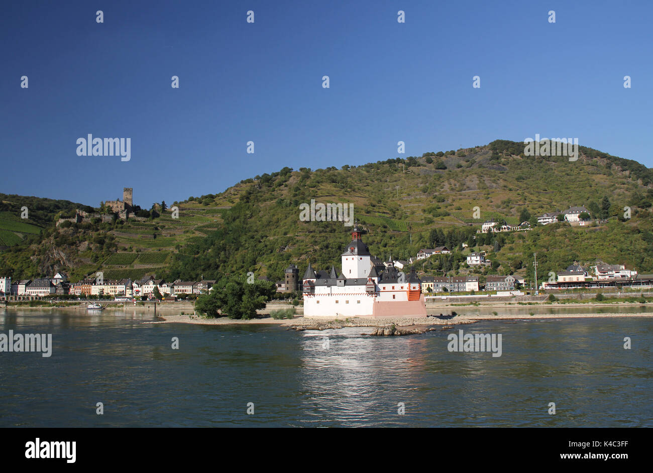 Rhine With Pfalzgrafenstein Castle On The Island Of Falkenau In The Rhine, Formerly A Toll Castle In The Upper Middle Rhine Valley, Also Called Pfalz Bei Kaub. And Gutenfels Castle On The Hill Stock Photo