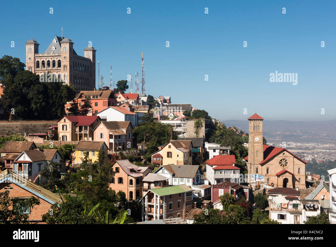 Antananarivo madagascar town building hi-res stock photography and ...