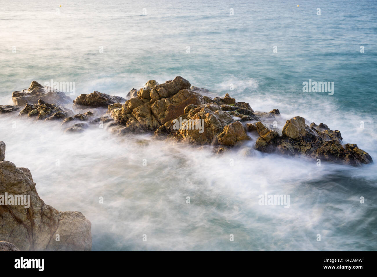 Water wallpaper hi-res stock photography and images - Alamy