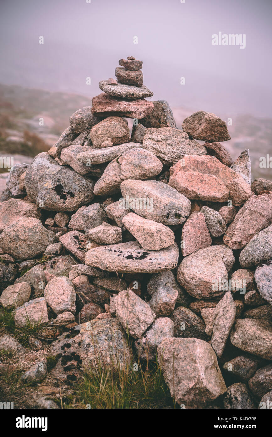 Debris Pile Mountain Hi res Stock Photography And Images Alamy debris-pile-mountain-hi-res-stock-photography-and-images-alamy