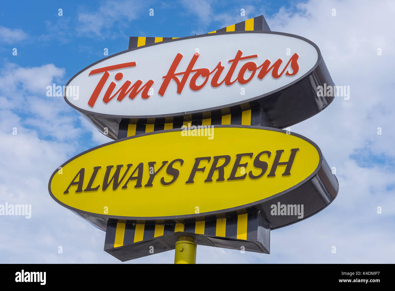 MONTREAL, CANADA - NOVEMBER 9, 2018: Tim Hortons logo in front of one of  their restaurants in Montreal, Quebec. Tim Hortons is a cafe and fastfood  can Stock Photo - Alamy