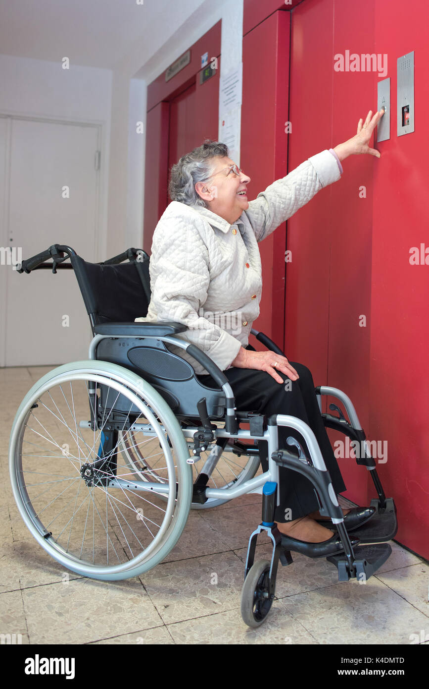 Old woman wheelchair hi-res stock photography and images - Alamy
