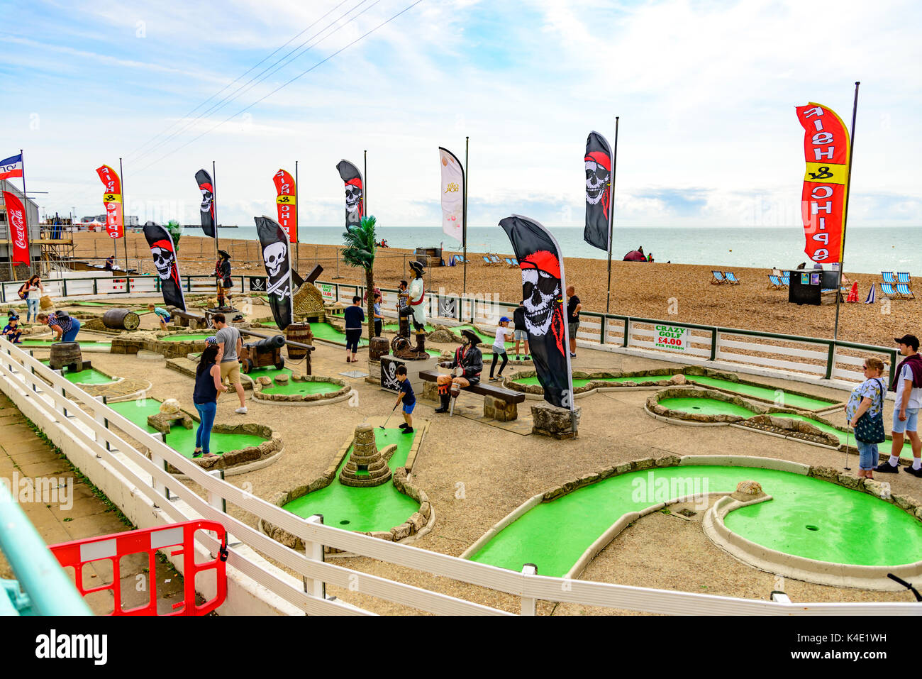 Crazy Golf on Brighton Seafront Stock Photo Alamy