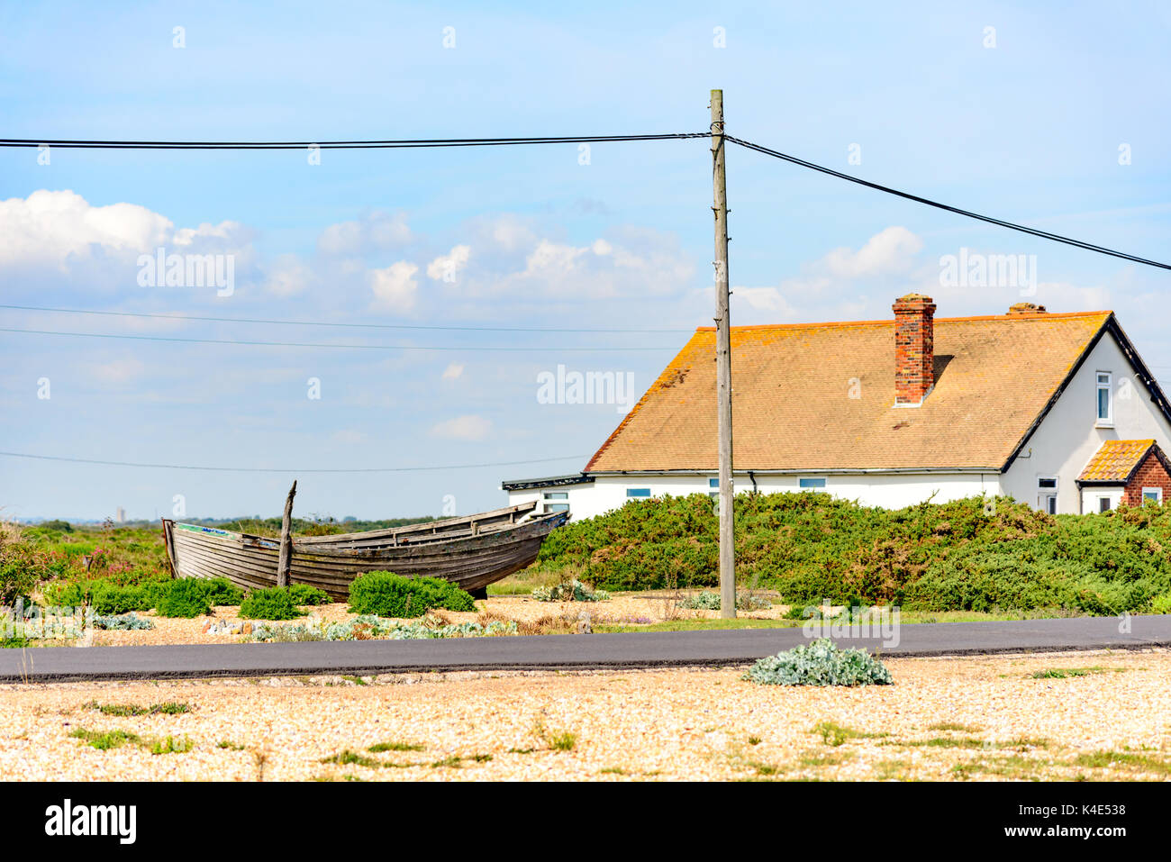 Fishermens homes on Dungeness Estate Stock Photo Alamy