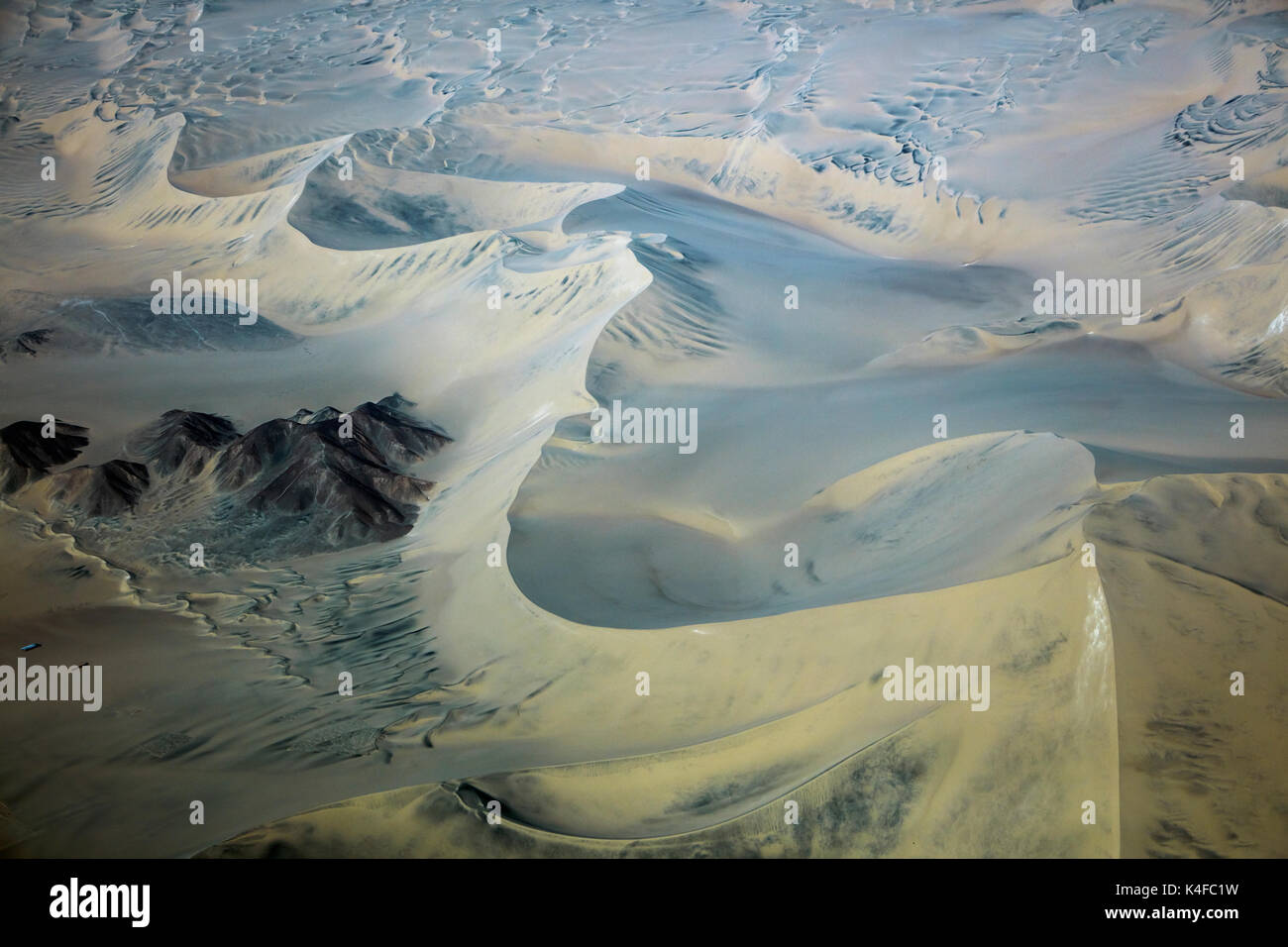 Sand dunes, near Ica, Peru, South America - aerial Stock Photo