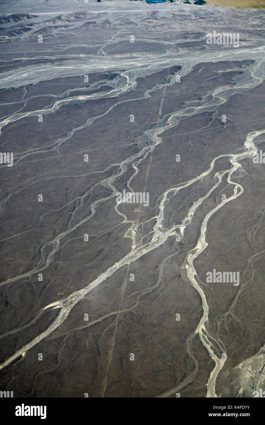 Lineas de nazca peru hi-res stock photography and images - Alamy