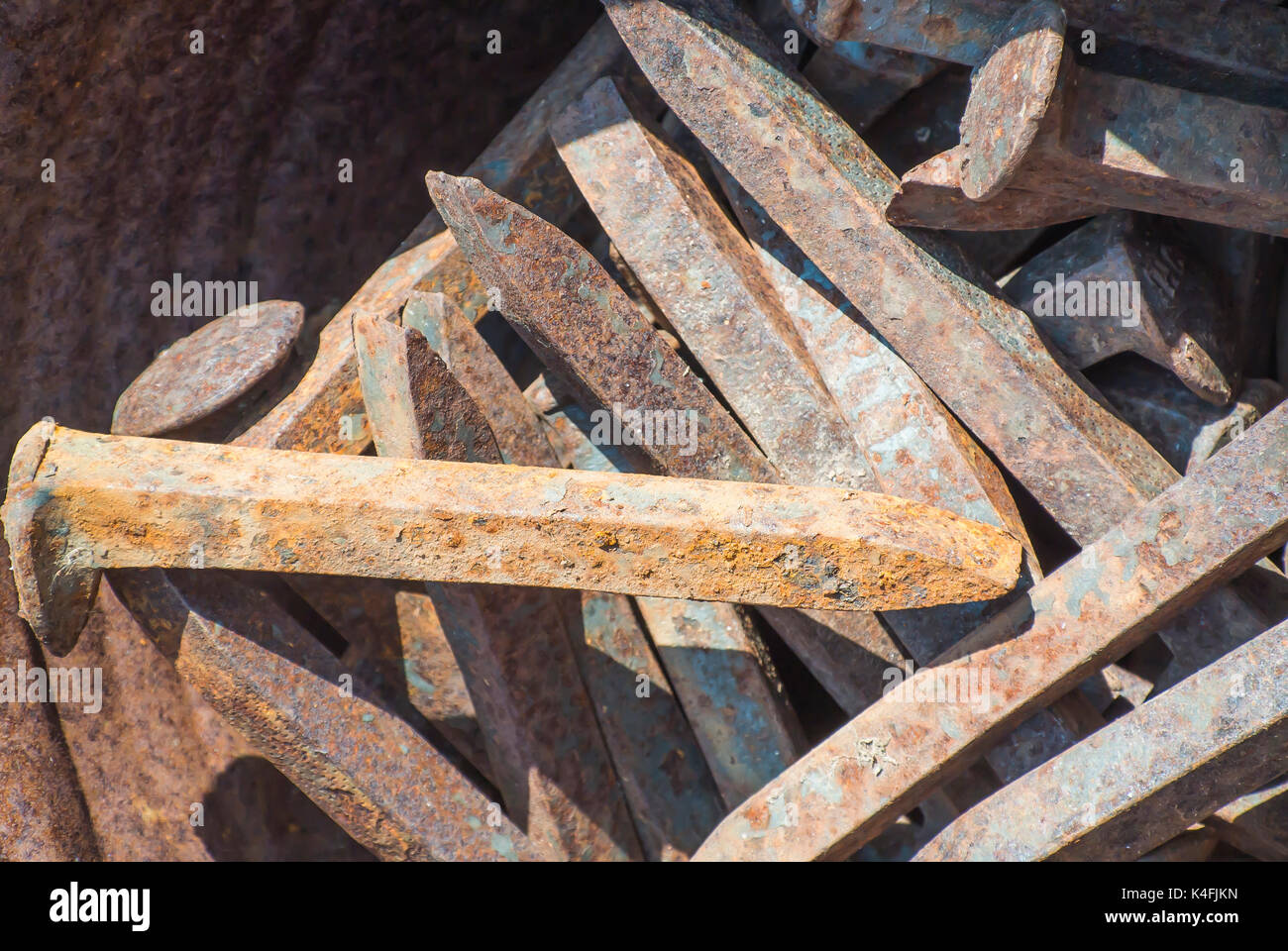 Rail spikes hi-res stock photography and images - Alamy
