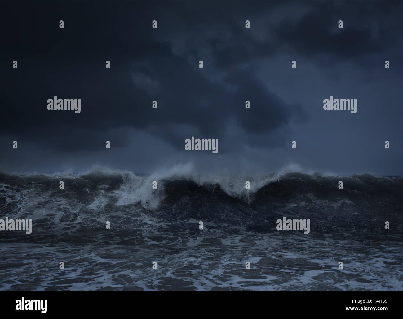 Dark sea stormy background Stock Photo - Alamy