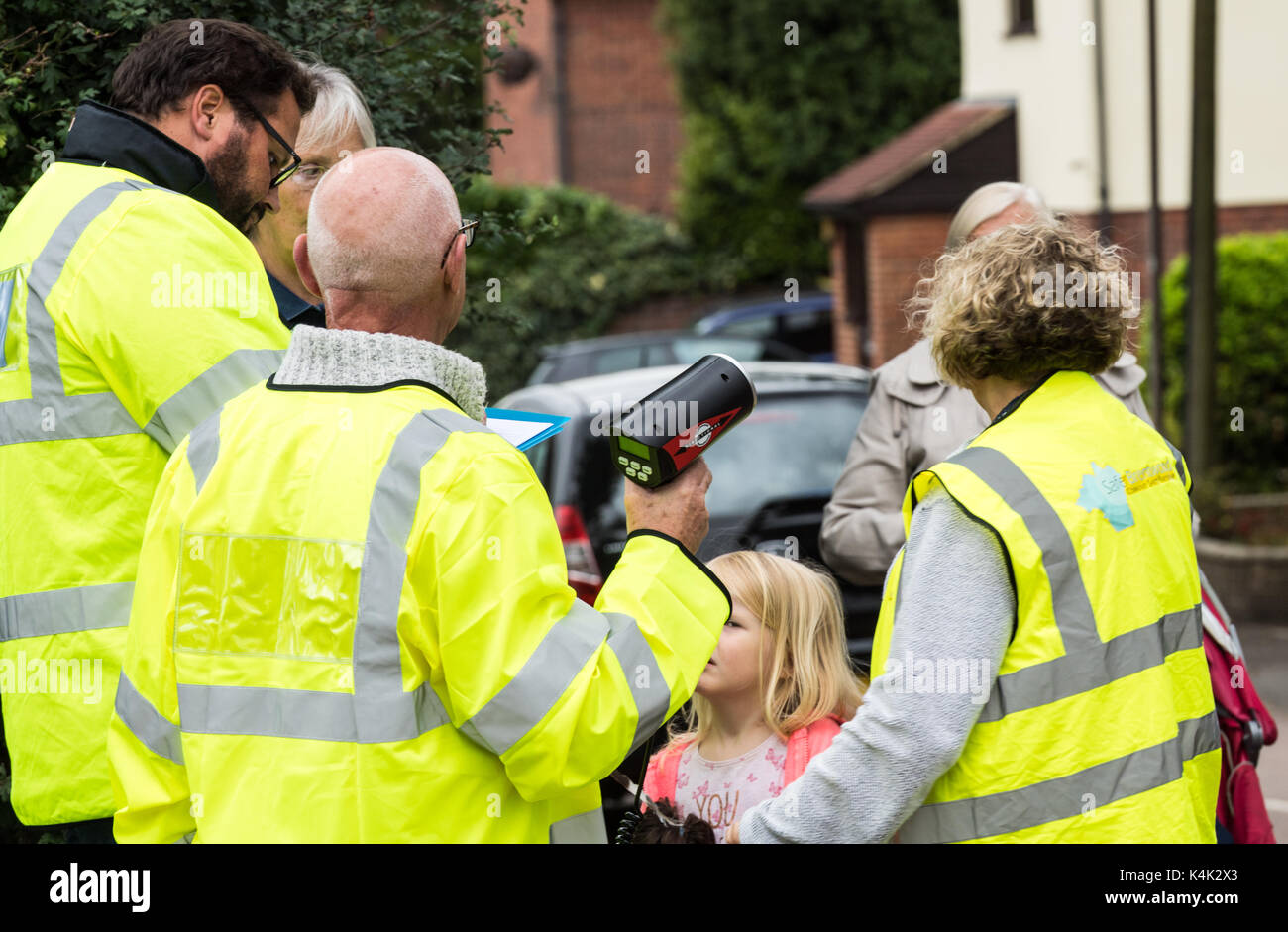 Brentwood Essex 6th September 2017.Community volunteers monitor the speeds of vehicles with a hand-held measurement device. Drivers over the speed limit are sent a warning letter Credit: Ian Davidson/Alamy Live News Stock Photo