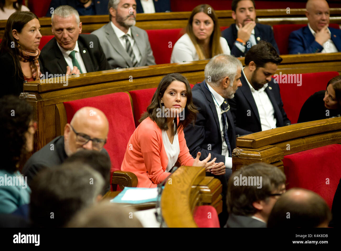 Barcelona, Spain. 06th Sep, 2017. September 6, 2017 - Barcelona, Catalonia, Spain - INES ARRIMADAS (C) of party Ciutadans and leader of the opposition during the parliamentary session in the Catalonia Parliament. T he Catalan Parliament has passed a law to call a referendum of independence the next first of October. The unionist forces of Catalonia and the Spanish government are frontally opposed to the referendum and consider it illegal. Credit: Jordi Boixareu/Alamy Live News Stock Photo