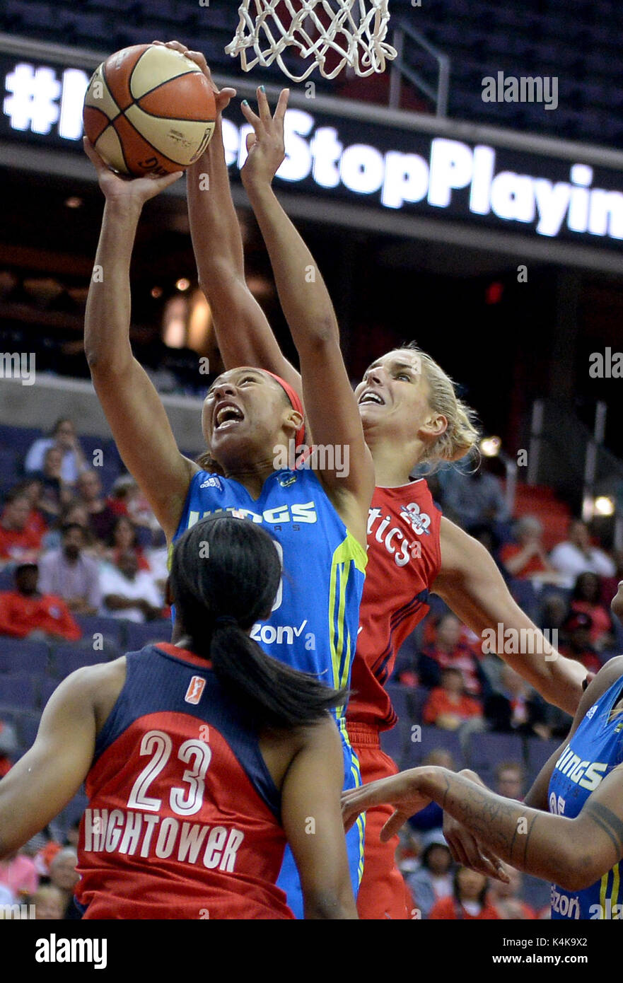 Washington, DC, USA. 6th Sep, 2017. 20170906 - Washington Mystics forward ELENE DELLE DONNE (11), back right, blocks a shot by Dallas Wings forward AERIAL POWERS (23) in the second half of a first-round game in the WNBA playoffs at Capital One Arena in Washington. Credit: Chuck Myers/ZUMA Wire/Alamy Live News Stock Photo