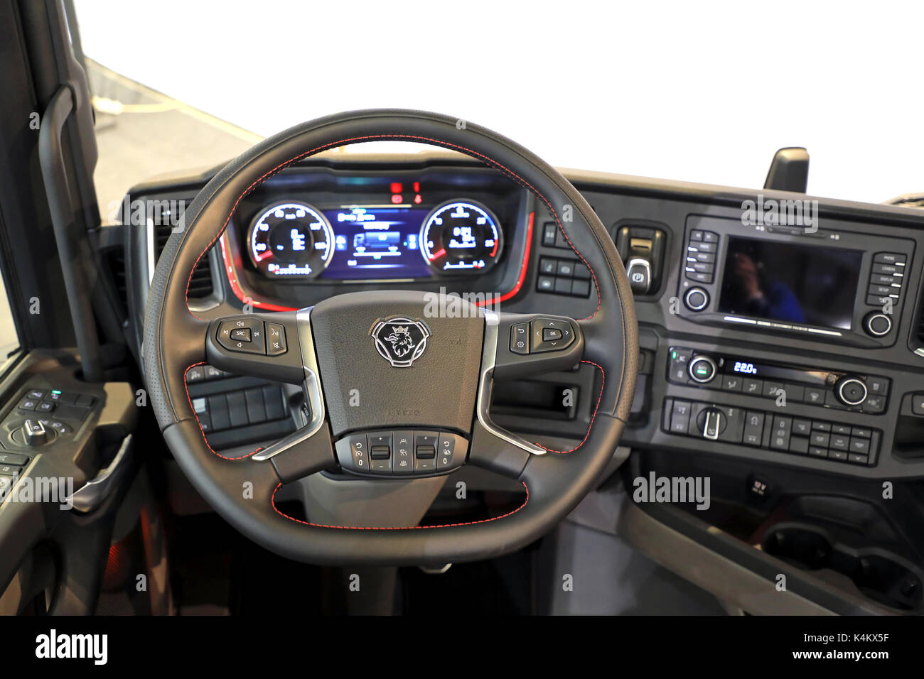 Steering wheel load hi-res stock photography and images - Alamy