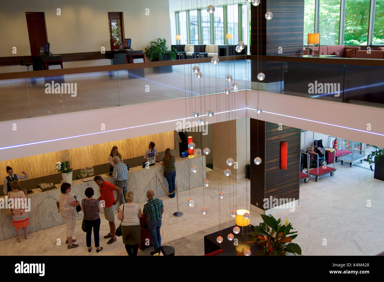 Modern hotel lobby interior hi-res stock photography and images - Alamy