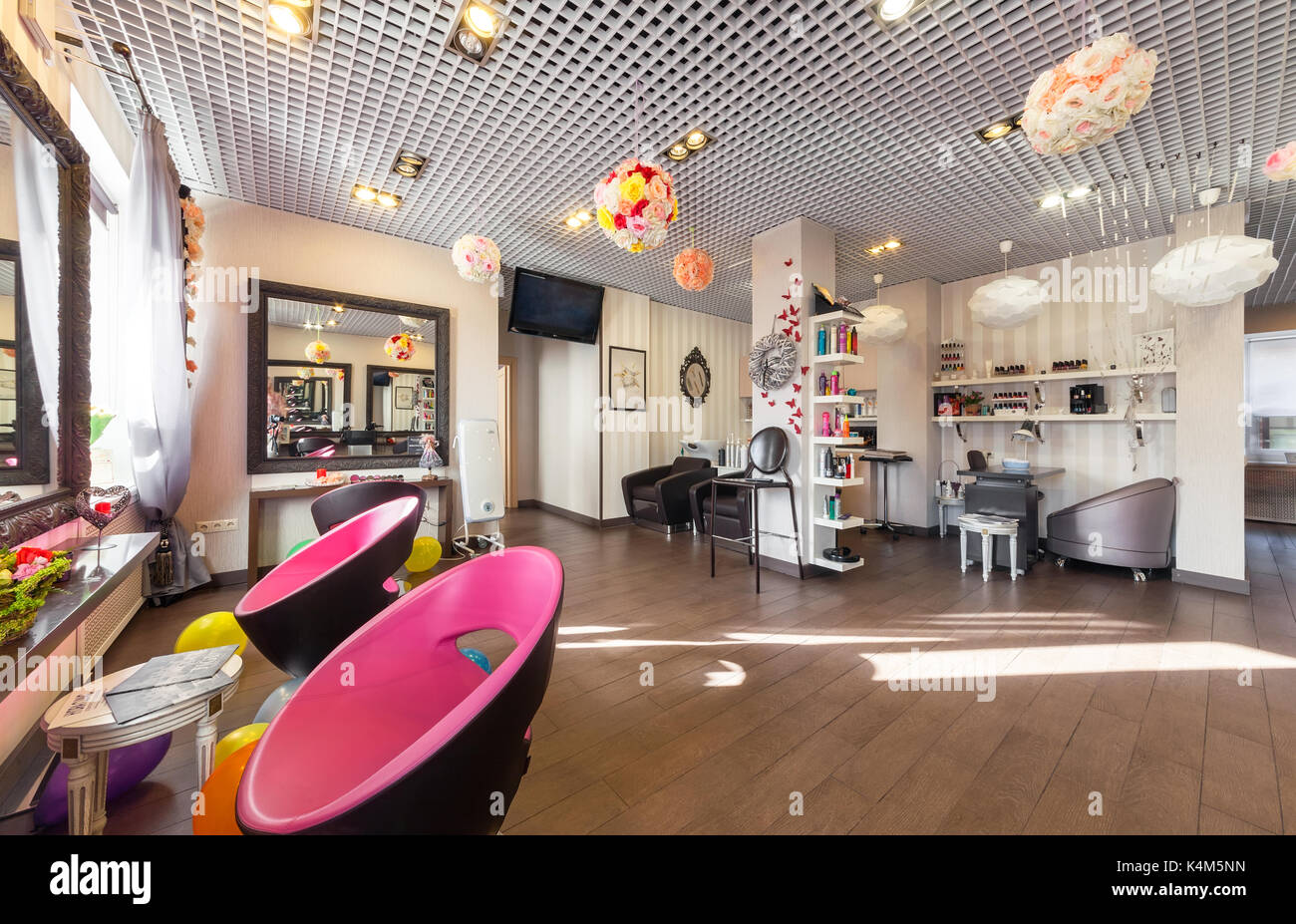 Interior of luxury beauty salon Philosofiya Stilya. The main hall Stock Photo