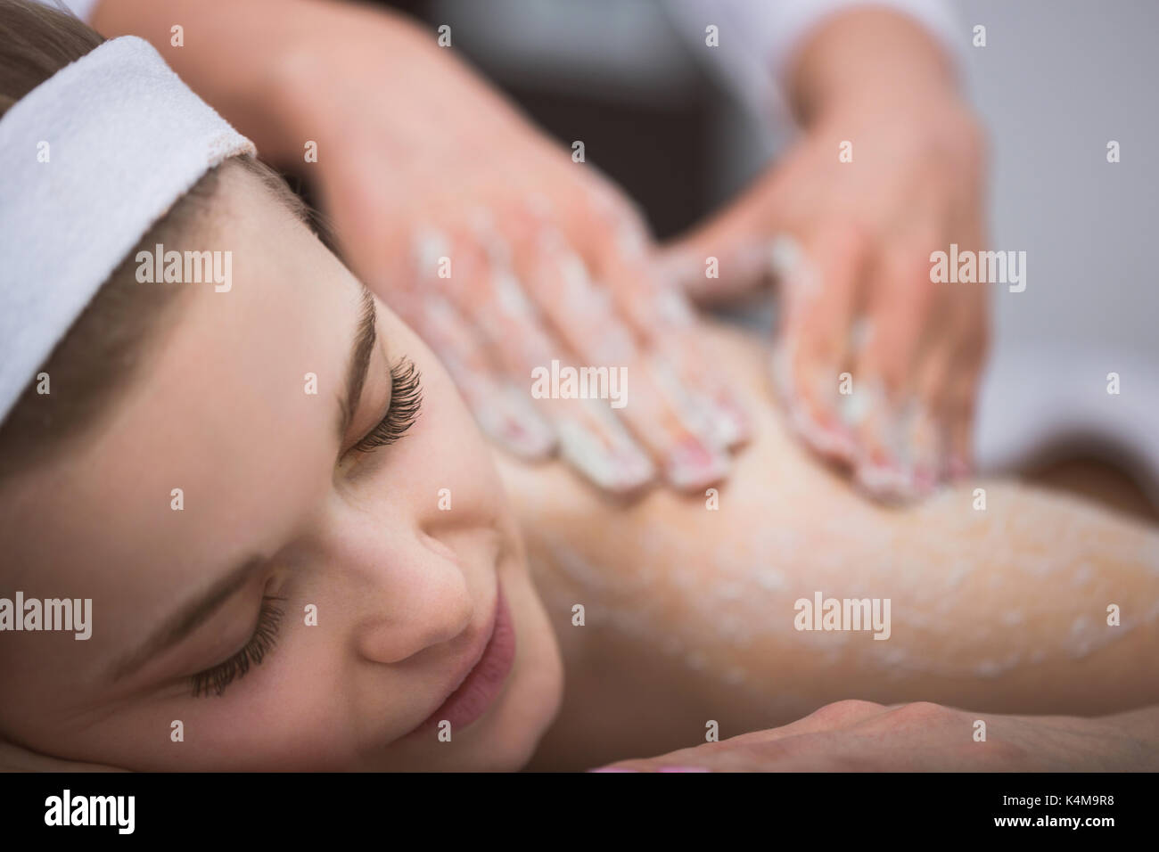 Sugar scrub woman body hi-res stock photography and images - Alamy