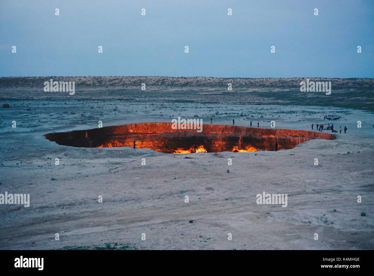 Derzawa Gas Crater In Turkmenistan Stock Photo Alamy