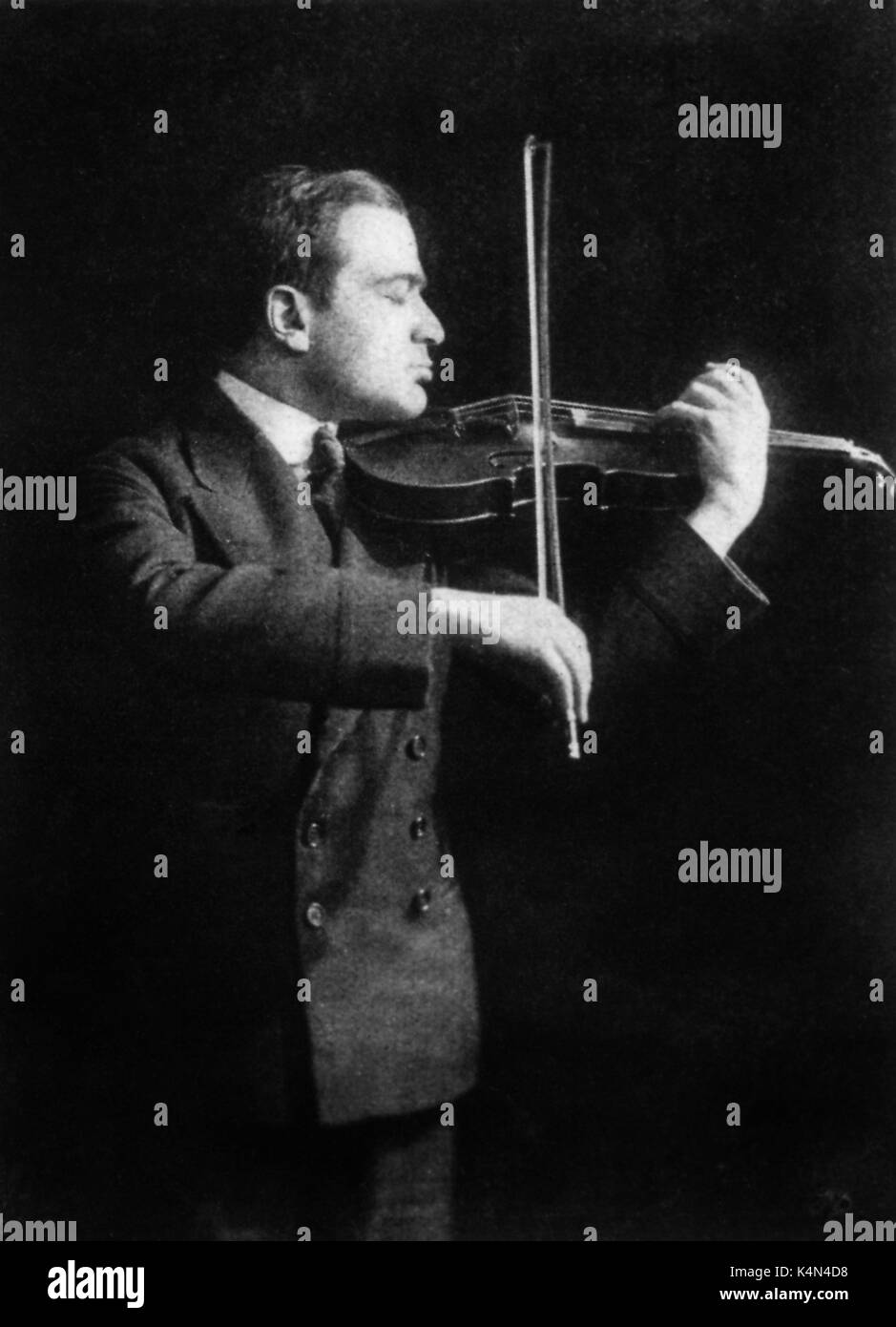 Bronislaw Huberman playing violin. Polish Violinist, 19 December 1882 – 16 June 1947. Stock Photo