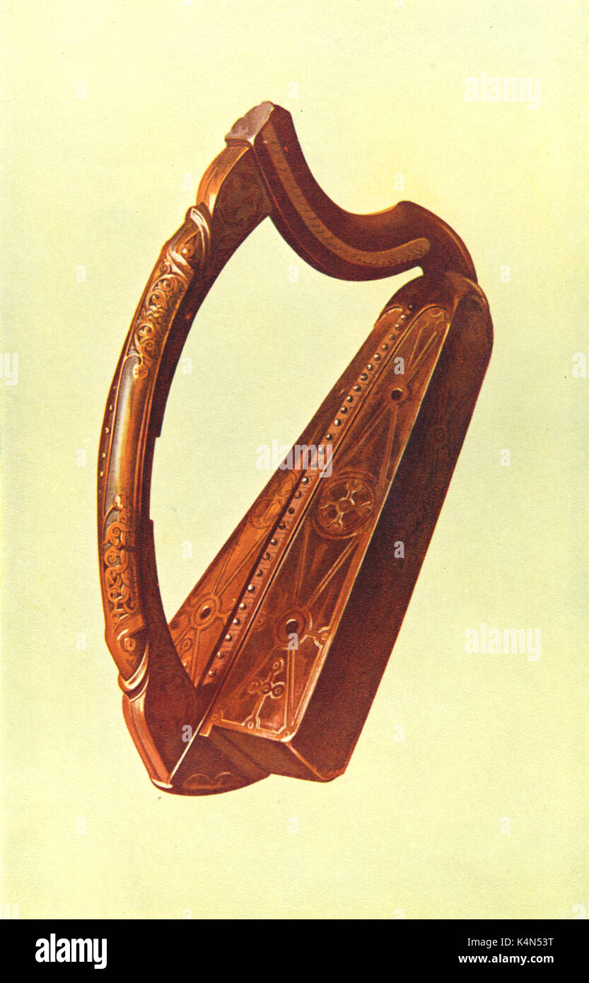 INSTRUMENTS - STRINGS - HARP - CELTIC 'Queen Mary's Harp' - Gaelic Harp, believed to have belonged to Mary Stuart (16thC) drawn 1921, by Hipkins (Alfred James Hipkins 1826-1903) Stock Photo