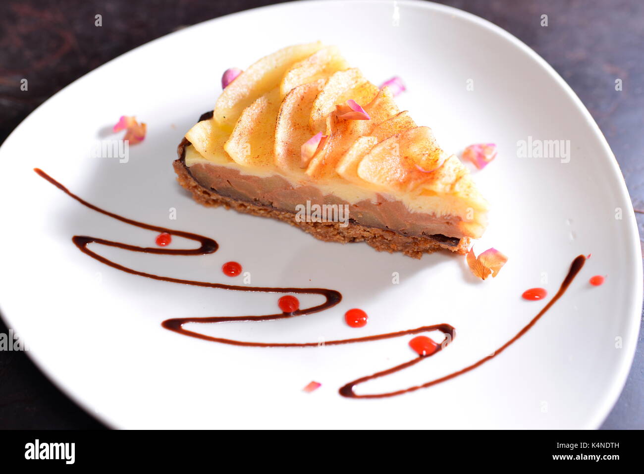 red apple pie Stock Photo Alamy