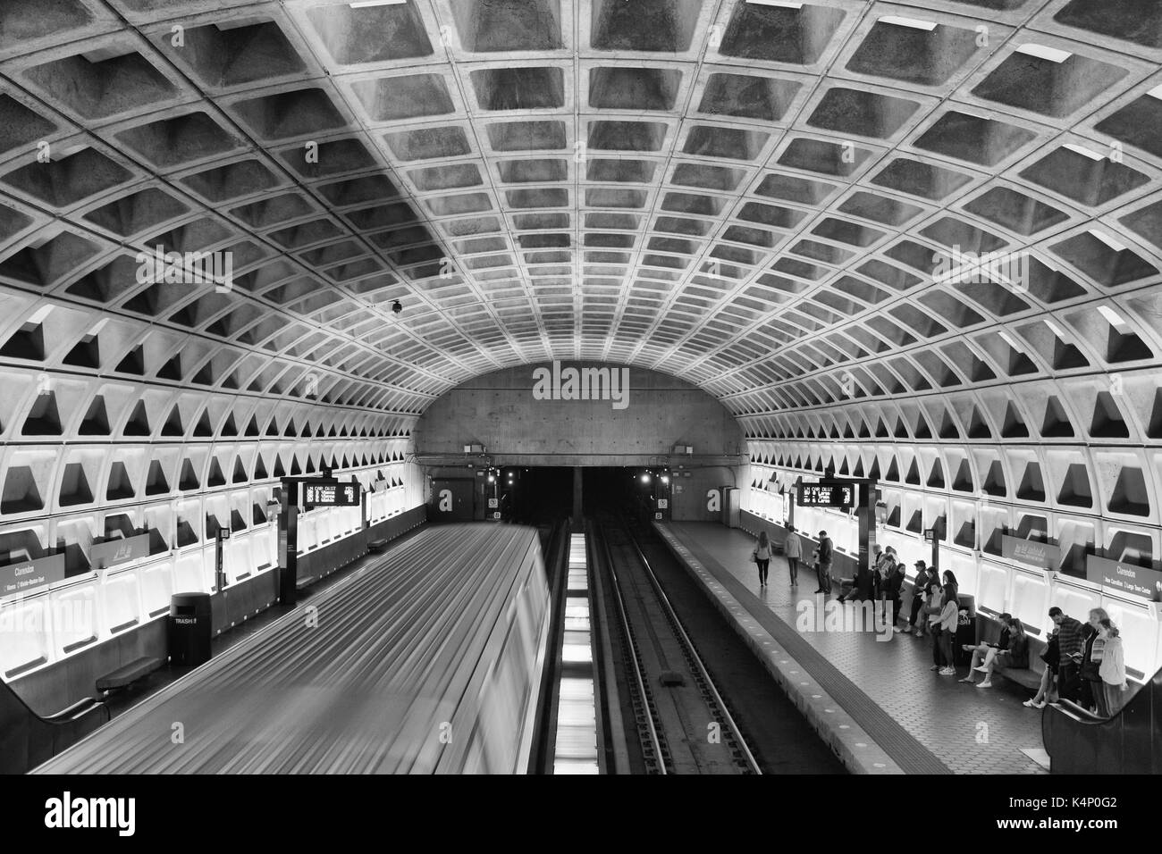 Clarendon metro station Black and White Stock Photos & Images Alamy