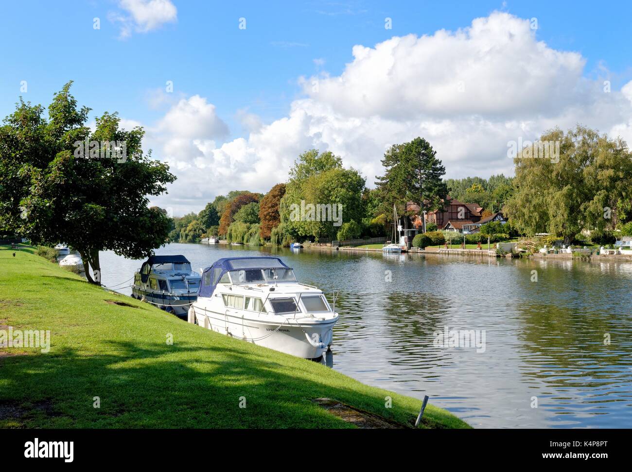 Staines surrey hires stock photography and images Alamy