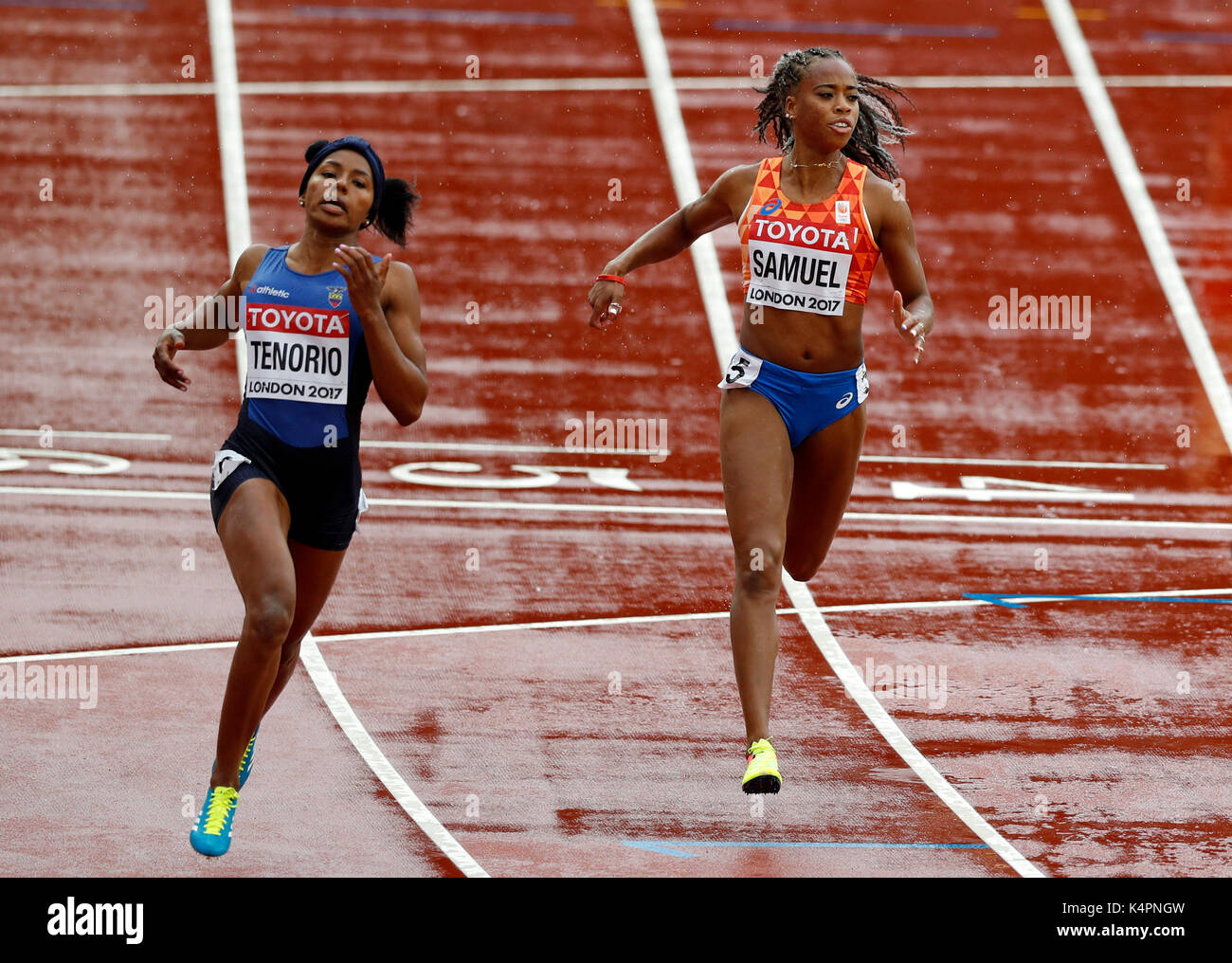 Jamile SAMUEL (Netherlands, Holland), Ángela TENORIO (Ecuador) competing in the Women's 100m Heat 3 at the 2017, IAAF World Championships, Queen Elizabeth Olympic Park, Stratford, London, UK. Stock Photo