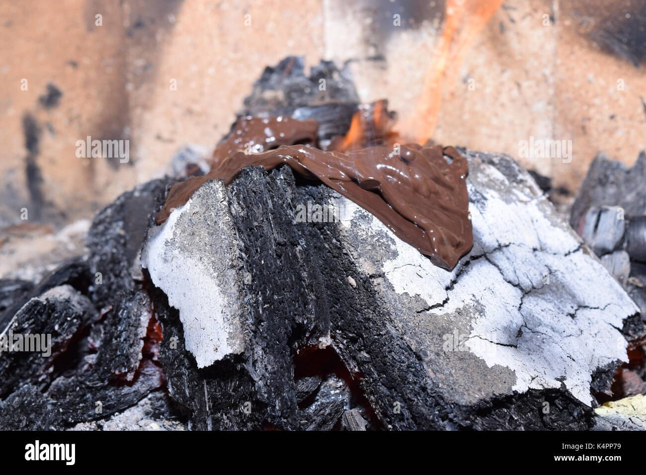 White Hot Coal Charcoal Ash Stock Photos & White Hot Coal Charcoal Ash