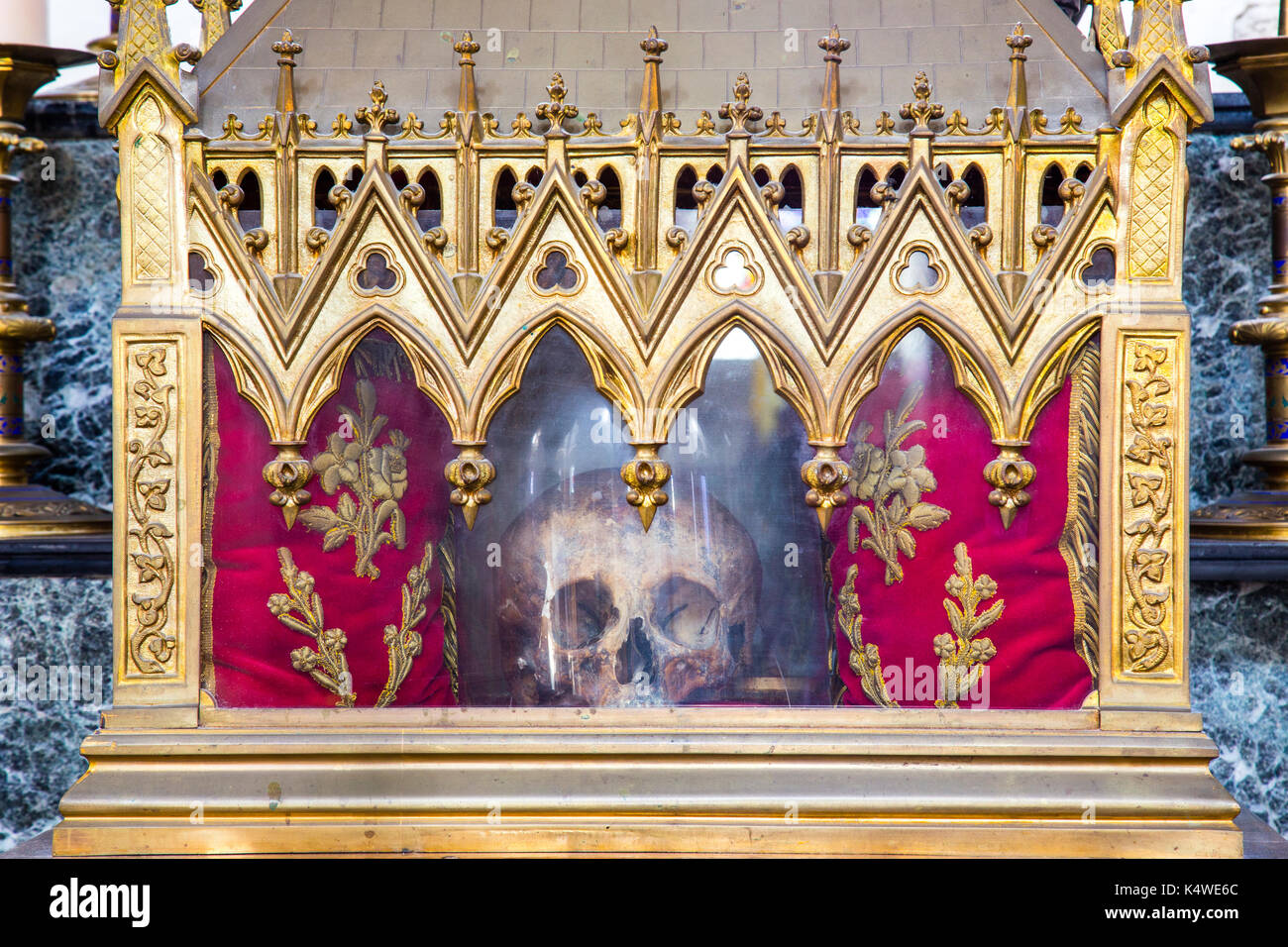 France, Manche (50), MortainBocage, collégiale SaintÉvroult, reliques