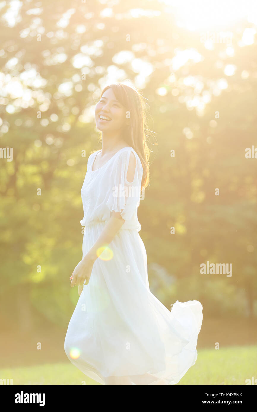 Woman young woman early hi-res stock photography and images - Alamy