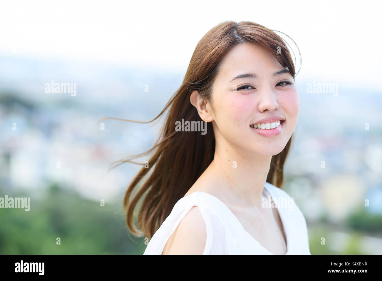 Woman young woman early hi-res stock photography and images - Alamy