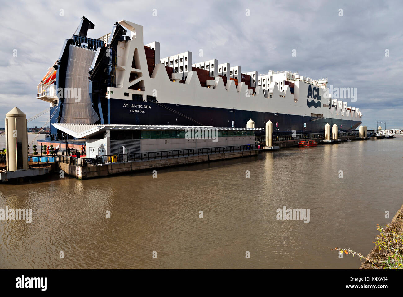 ACL (Atlantic Container Line) vessel, Atlantic Sea, built 2016, at ...