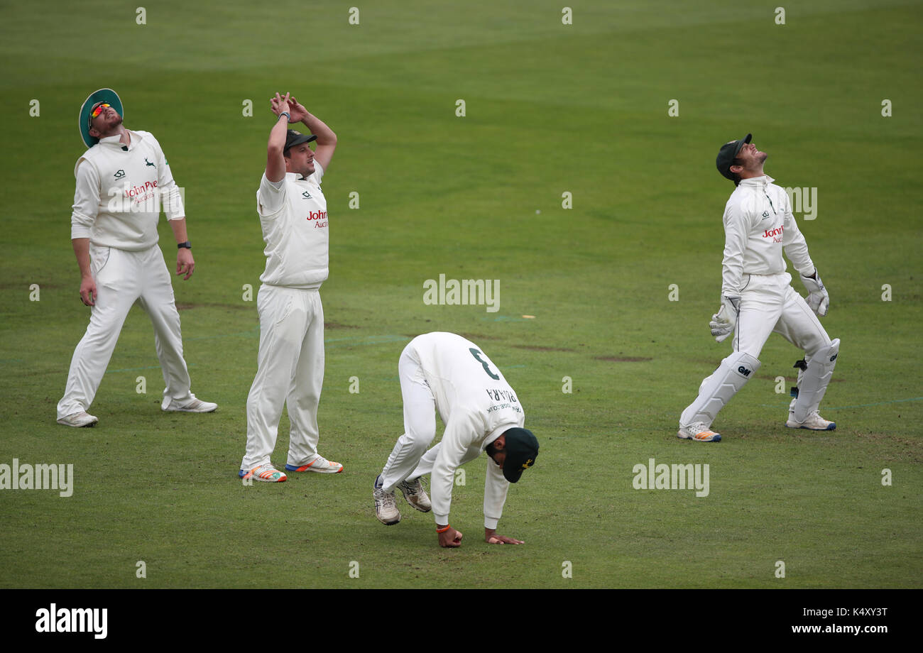 Nottinghamshire's Chris Read (right), Rikki Wessels (left) and Steven
