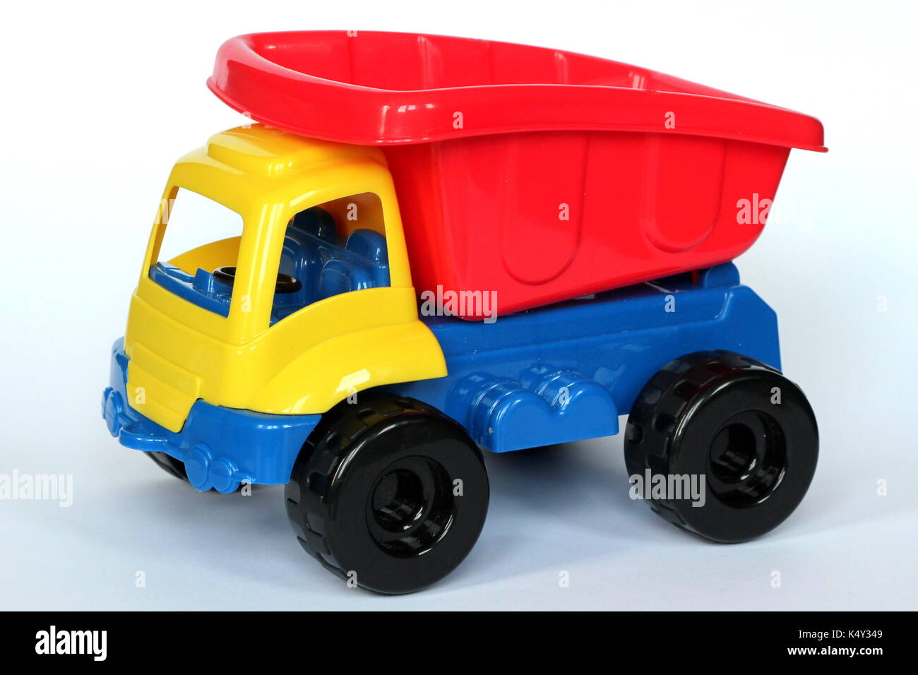 tipper truck toy