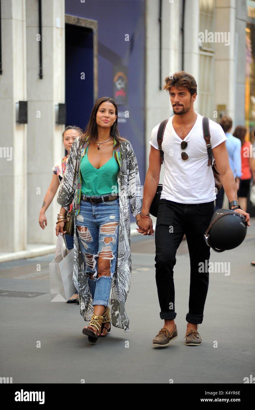 Milan, Mariana Rodriguez and boyfriend Simone Susinna shopping in the center Returning from a