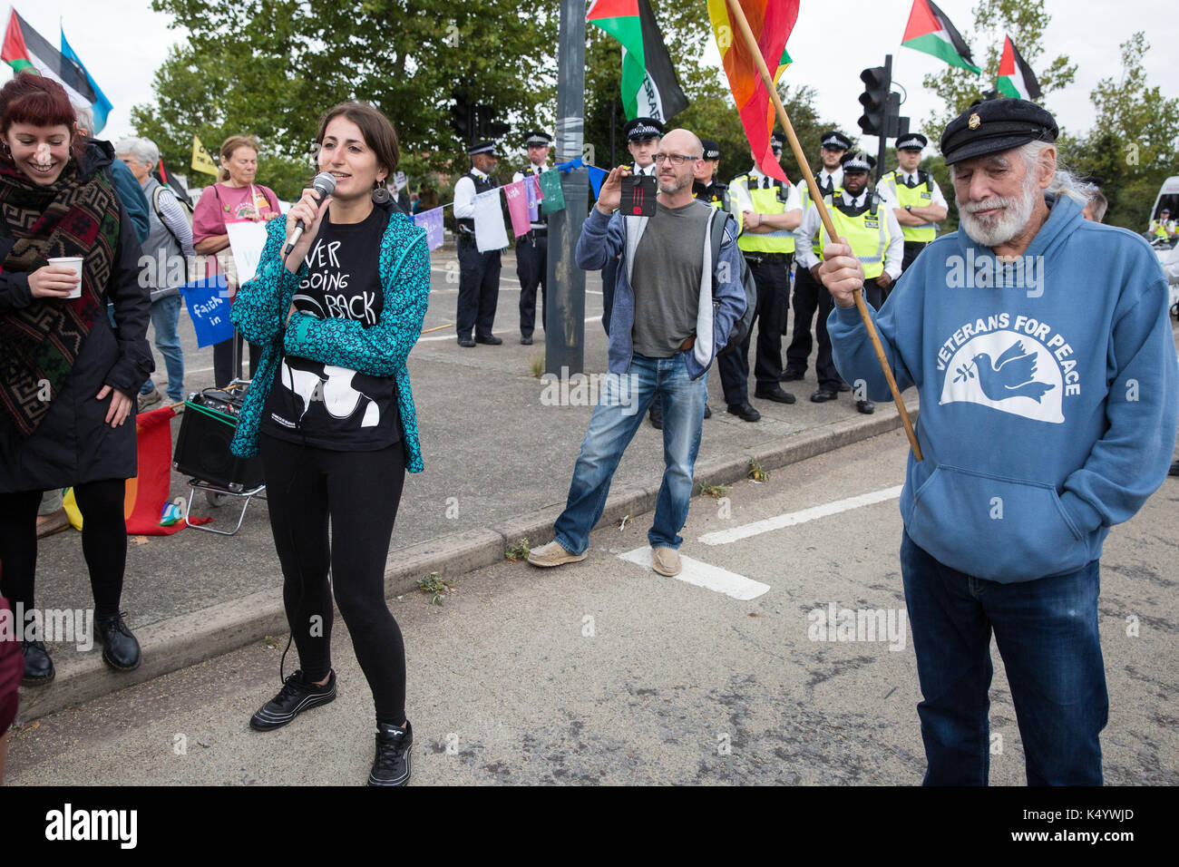 London, UK. 7th Sep, 2017. North London Food Not Bombs hold a protest picnic in one of the access roads to the ExCel Centre used by trucks delivering military equipment as part of a protest against the DSEI arms fair to be held at the venue next week. Credit: Mark Kerrison/Alamy Live News Stock Photo