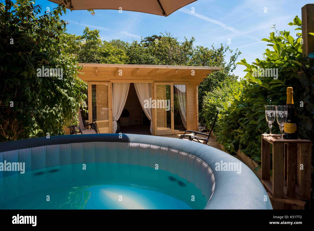 Hot Tub Garden Stock Photos & Hot Tub Garden Stock Images - Alamy