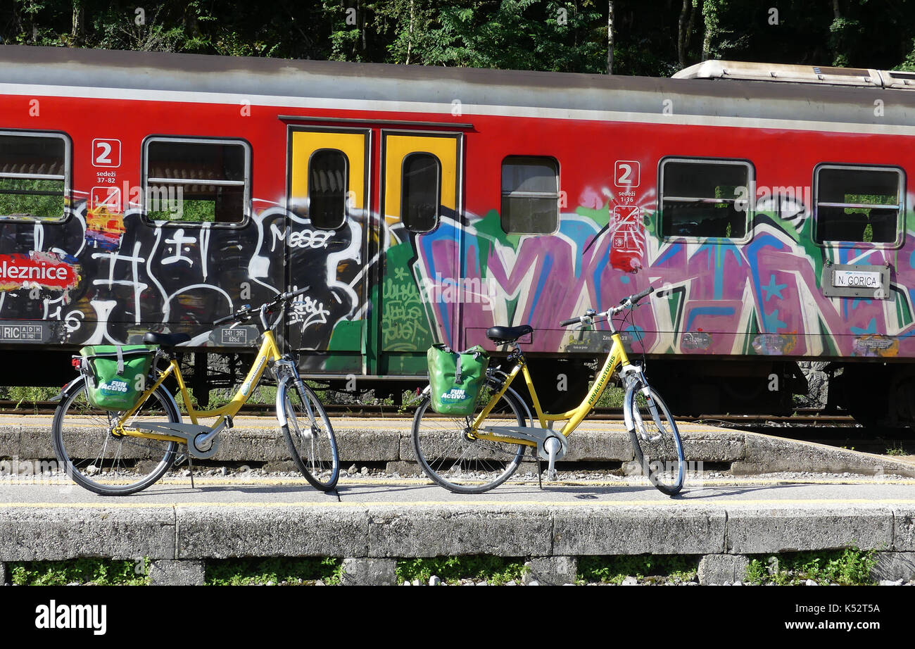 SLOVENIA Alpine train service near Most na Soci. Note the hire bikes. Photo: Tony Gale Stock Photo