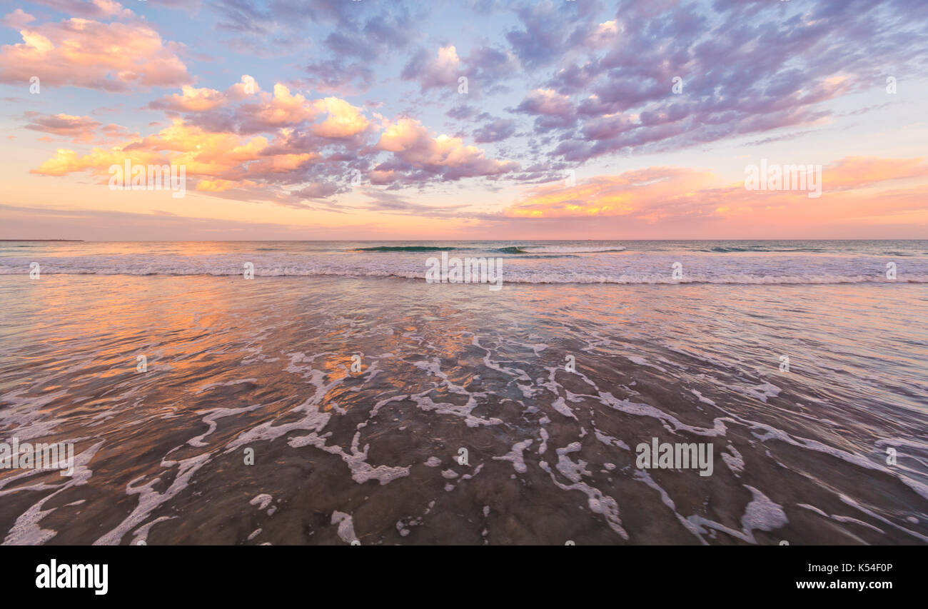 Cable Beach at sunrise. Broome, Western Australia Stock Photo Alamy