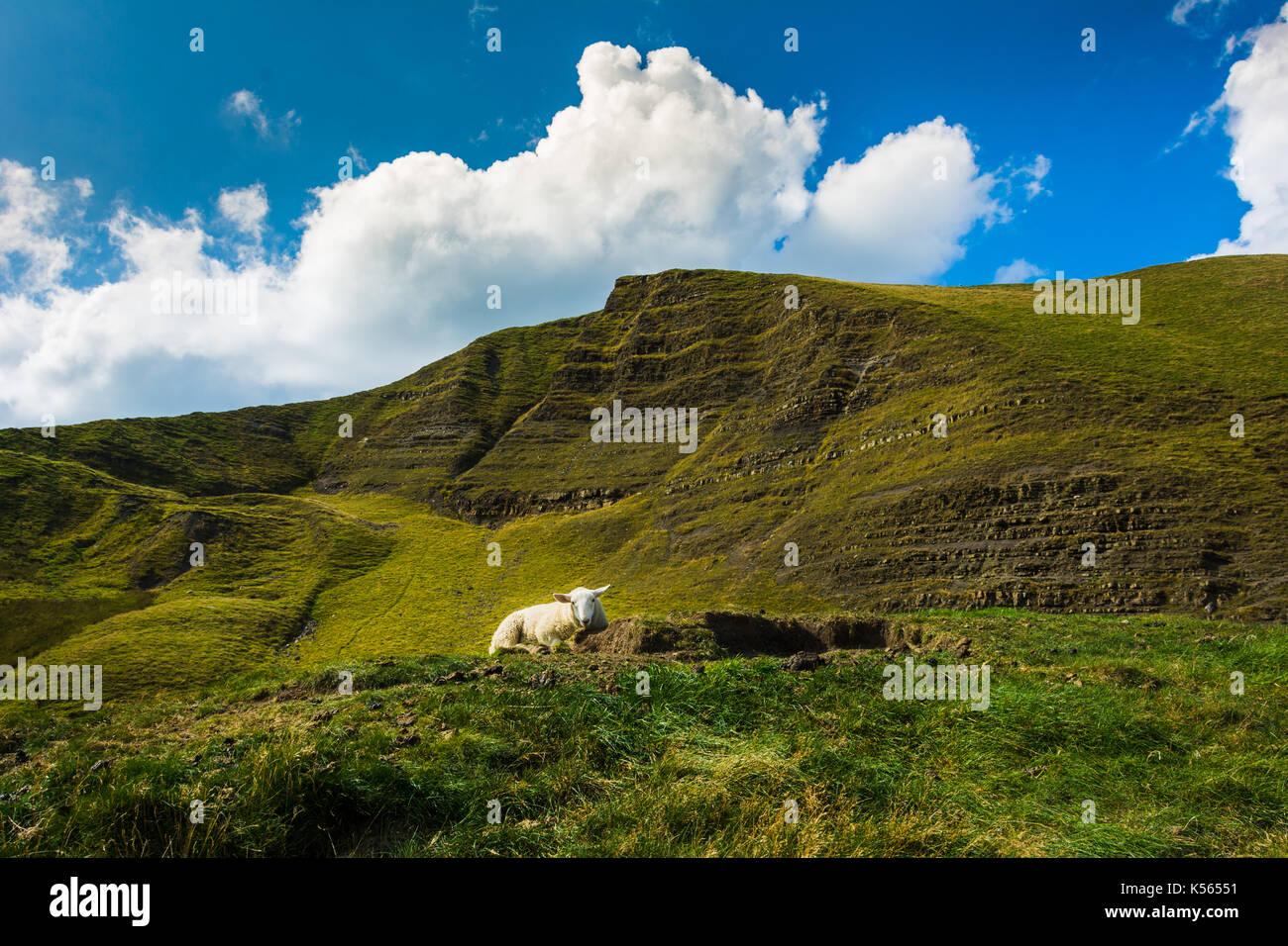 A view on Mam Tor located in Peak District, UK Stock Photo