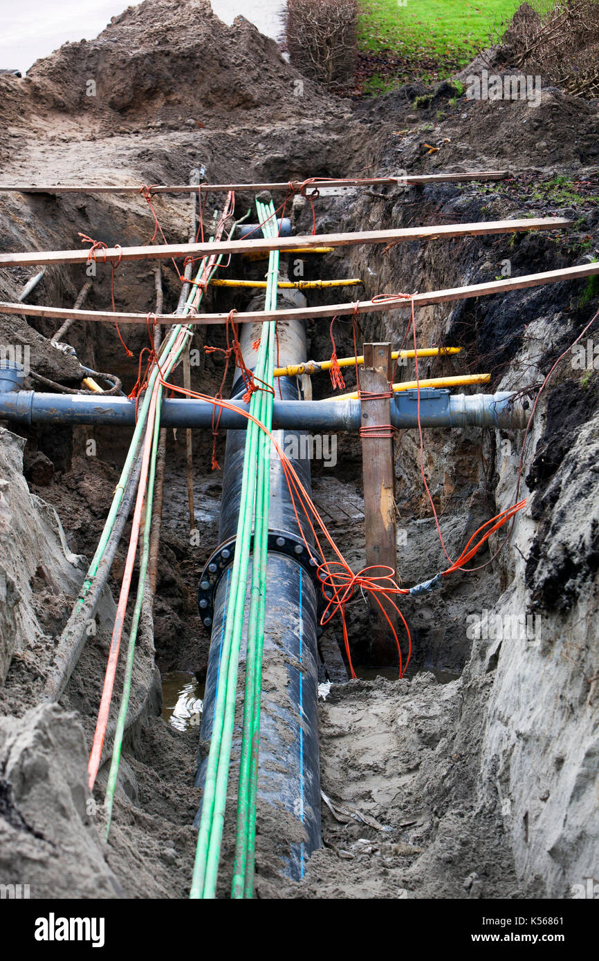 Underground Cable Stock Photos & Underground Cable Stock Images Alamy