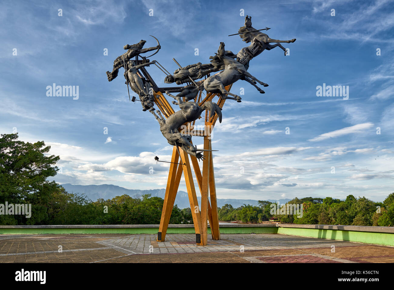 sculpture of La Gaitana in Neiva, indigenous woman who leads the fight and wins against Spanish conquistadores, Colombia, South America Stock Photo