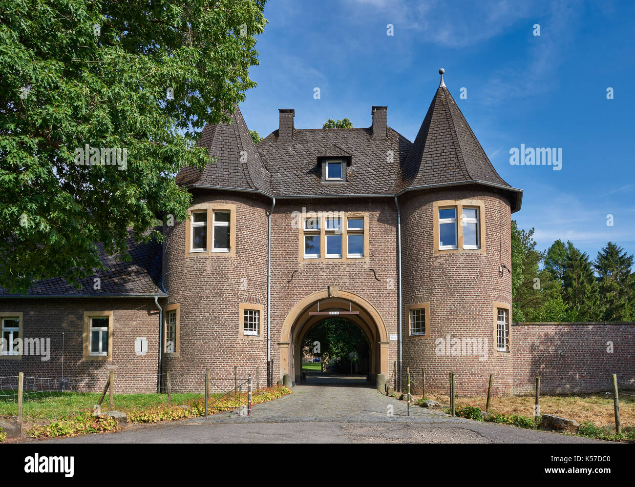outer wall and gate to private Rimburg castle, Uebach-Palenberg,Kreis Heinsberg,North Rhine-Westphalia,Germany Stock Photo