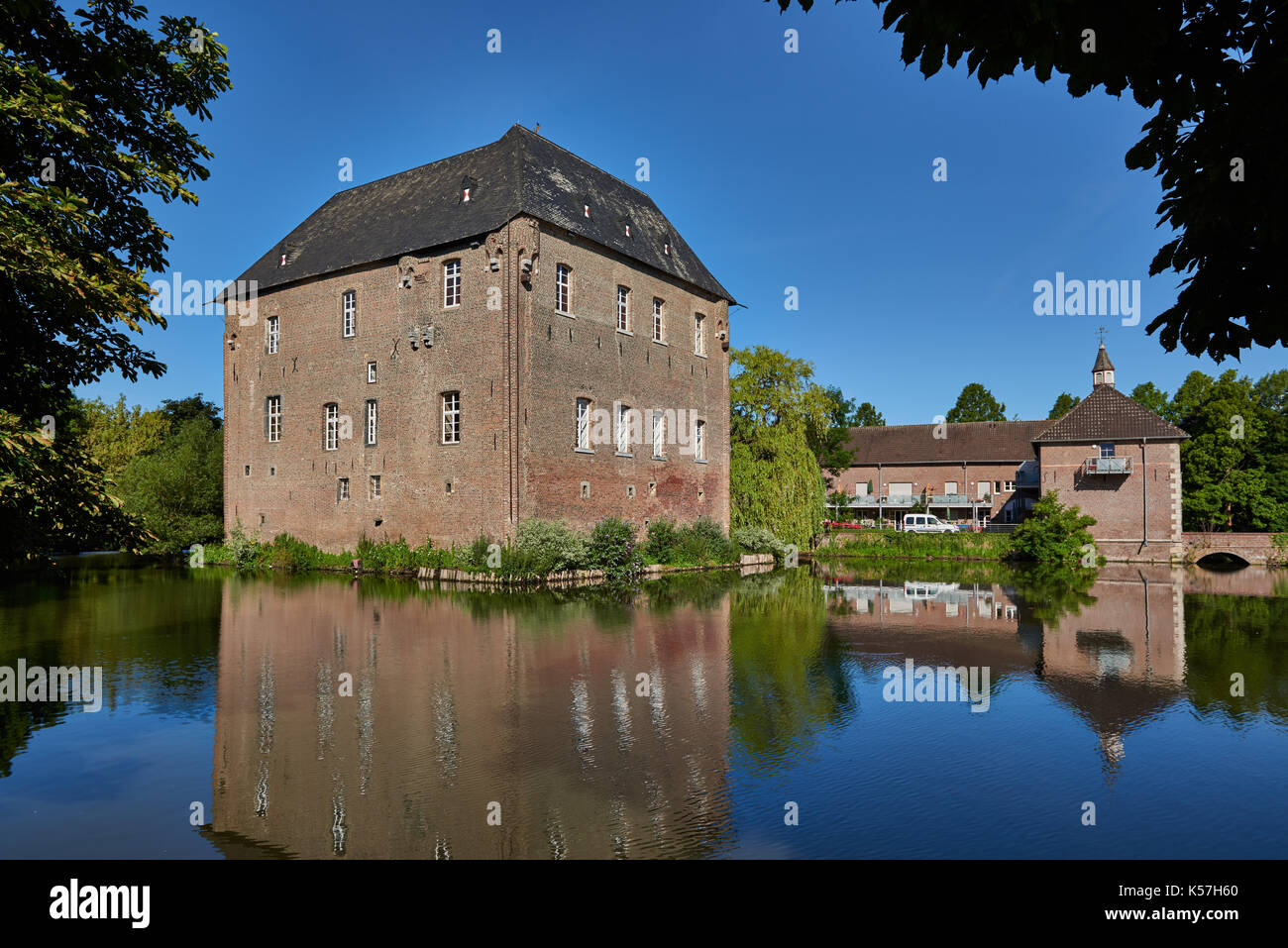Trips castle, Schloss Burg Trips, Geilenkirchen, Kreis Heinsberg, North Rhine-Westfalia, Germany Stock Photo