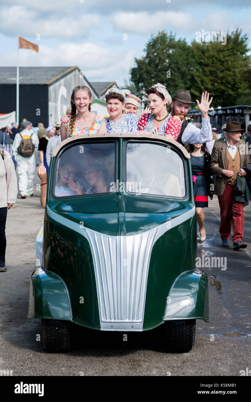 Chichester, West Sussex, UK. 9th September, 2017. People of Goodwood during the Goodwood Revival at the Goodwood Circuit(Photo by Gergo Toth / Alamy Live News) Stock Photo