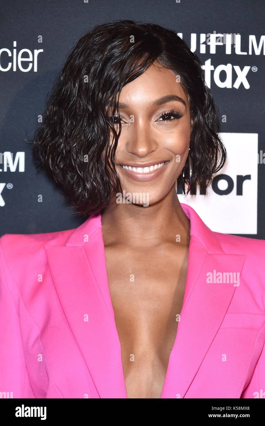 Jourdan Dunn at arrivals for Harper's Bazaar: Icons Portfolio Launch