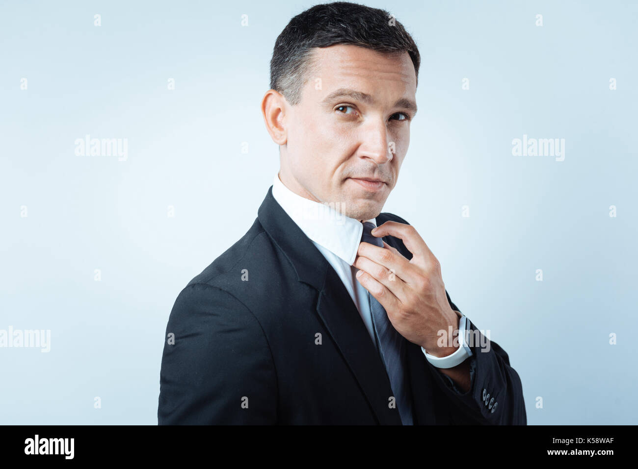 Businessman wearing nice suit hi-res stock photography and images - Alamy