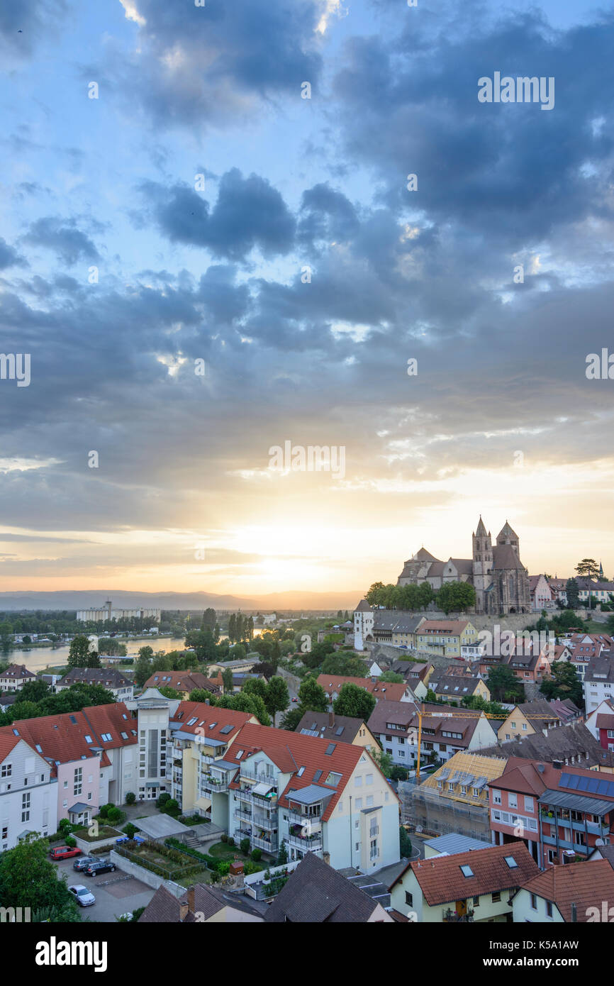 view from hill Eckartsberg to cathedral church Stephansmünster Saint Stephan, Rhine, old town, Breisach am Rhein, Kaiserstuhl, Baden-Württemberg, Germ Stock Photo