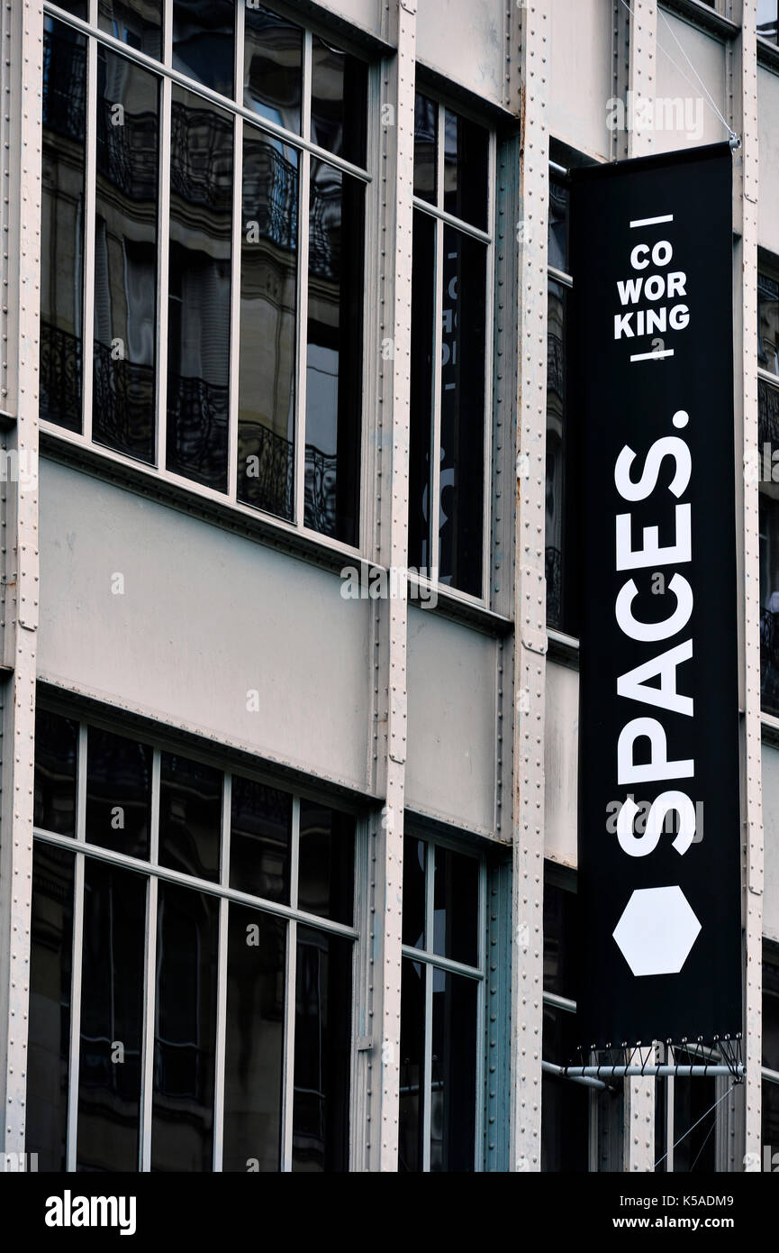 Co-workings spaces to rent, rue de Réaumur, Paris, France Stock Photo